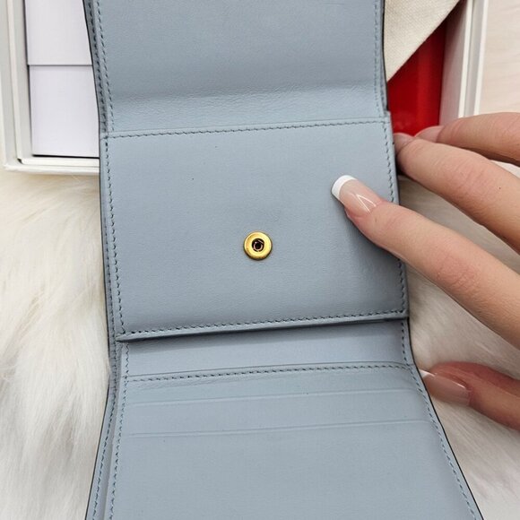 Céline Grey Calfskin Small Folded Wallet - Picture 8 of 17